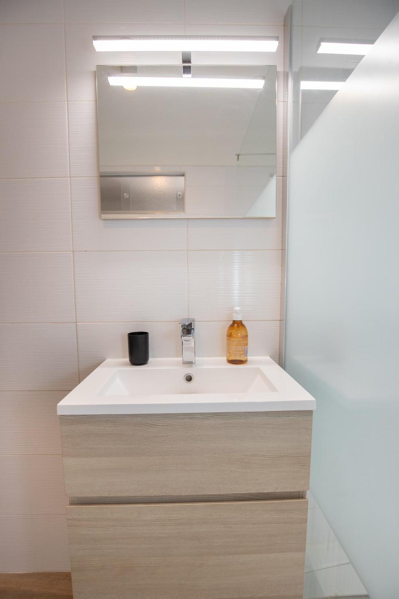 Ferienwohnung La Chic Riviera - Clim - Wifi - Croisette Cannes Exterior foto
