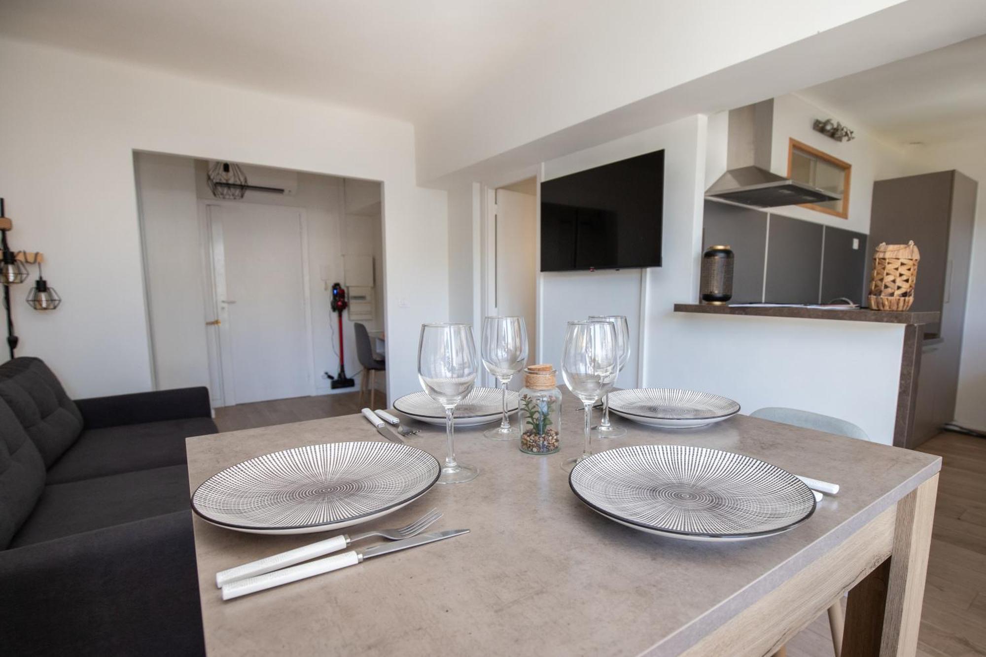Ferienwohnung La Chic Riviera - Clim - Wifi - Croisette Cannes Exterior foto